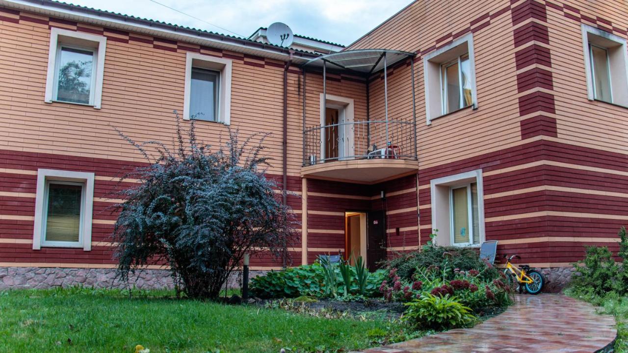 Arcobaleno Home Киев Екстериор снимка